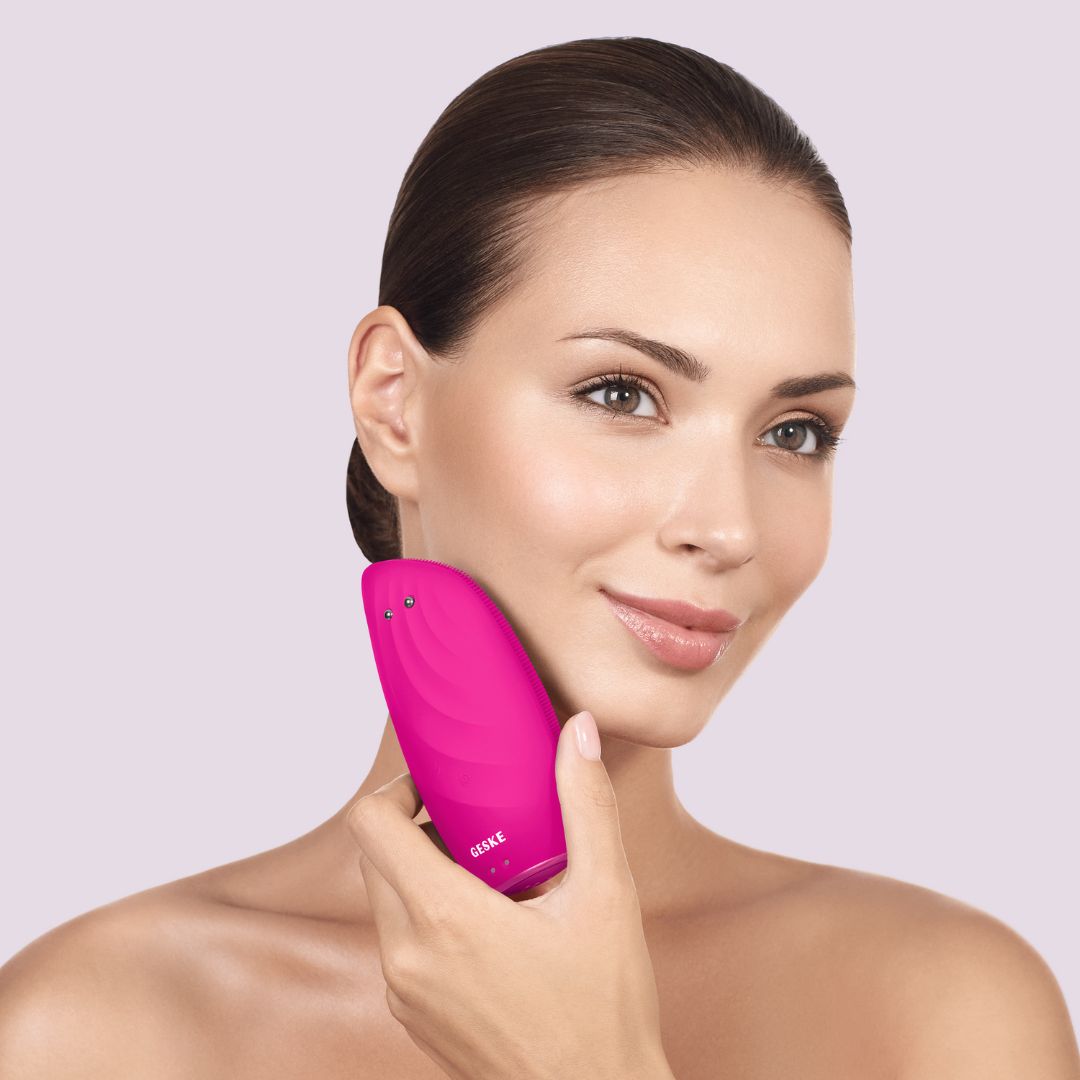 GESKE Sonic Thermo Facial Brush & Face lifter 8 in 1